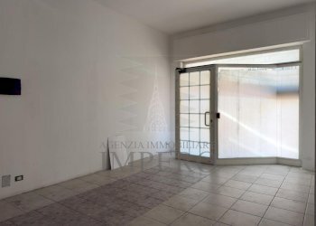 7.jpg - Commercial Premises Via Sottoconvento 59, Ventimiglia - photo 3