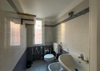 2.jpg - Commercial Premises Via Sottoconvento 59, Ventimiglia - photo 6