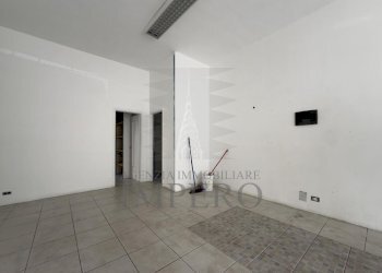 8.jpg - Commercial Premises Via Sottoconvento 59, Ventimiglia - photo 9