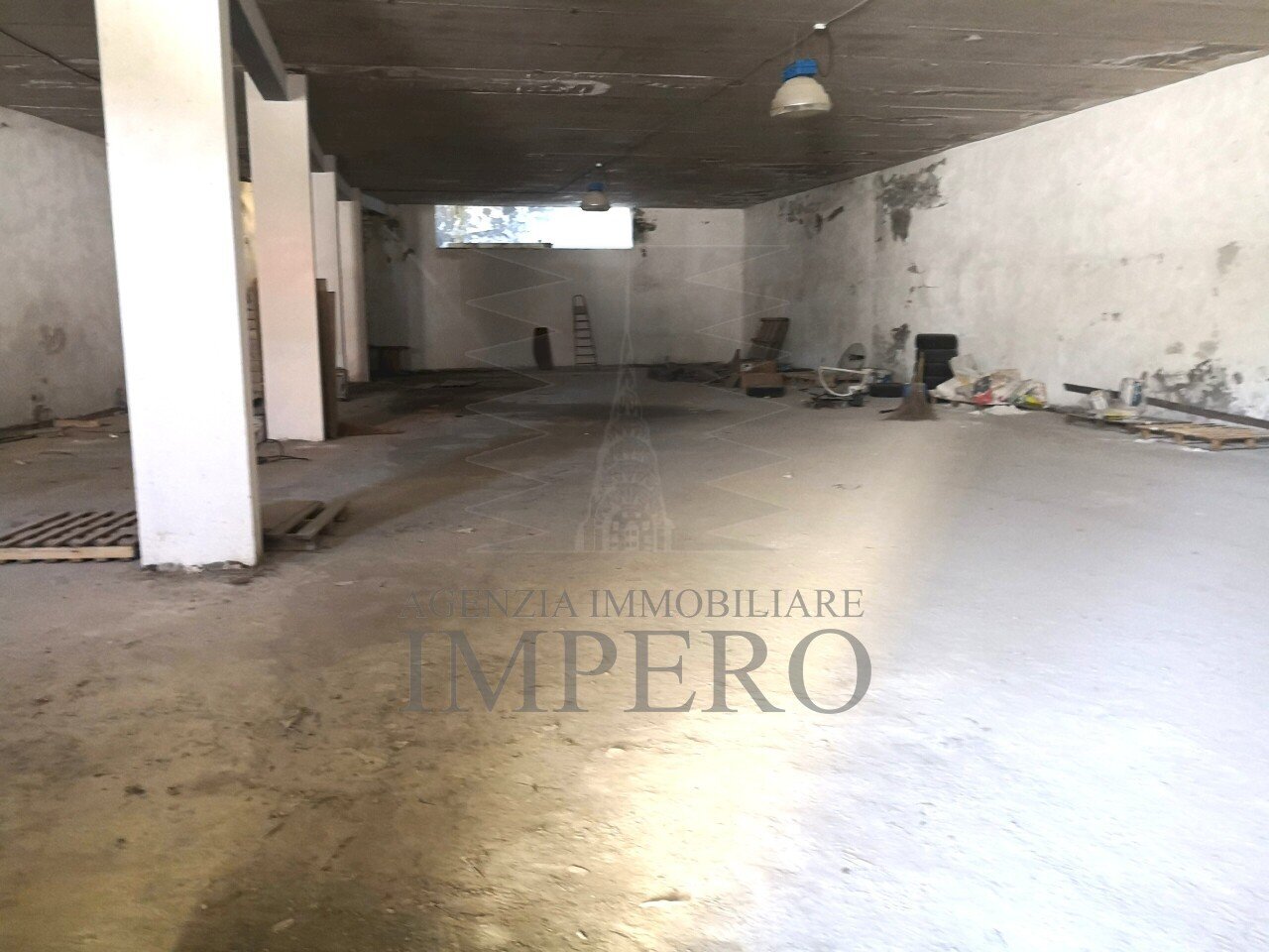 5.jpg - Warehouse Via Maneira SNC, Ventimiglia - photo 3