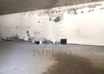 6.jpg - Warehouse Via Maneira SNC, Ventimiglia - photo 5
