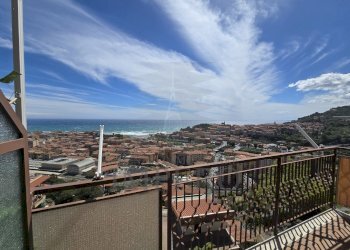 3.jpg - Three-room apartment Via Bandette 25, Ventimiglia - photo 2