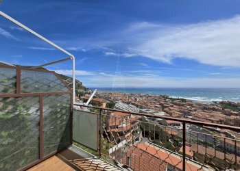 1.jpg - Three-room apartment Via Bandette 25, Ventimiglia - photo 3