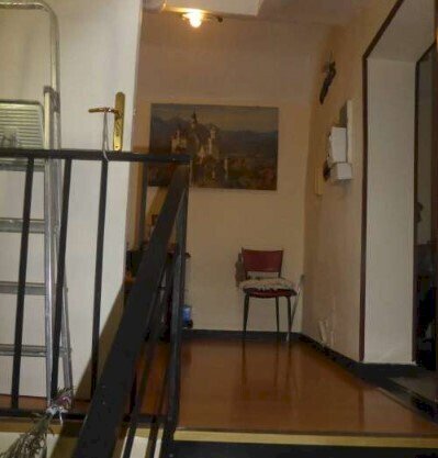 3.jpg - Four-room apartment at auction Via Caderiva 30/9, Genova (neighborhood Staglieno) - photo 2
