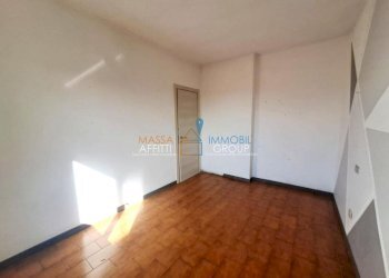 9.jpg - Three-room apartment Via Pola 7, Massa - photo 8