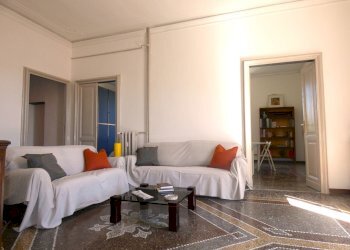 soggiorno - Appartamento Via San Nazaro 7, Genova (zona Foce) - foto 2