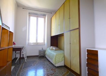 camera.jpg - Appartamento Via San Nazaro 7, Genova (zona Foce) - foto 14