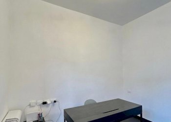 WhatsApp Image 2026-05-14 at 15.47.03 (2).jpg - Commercial Premises Via de' Baldovini, Firenze - photo 7