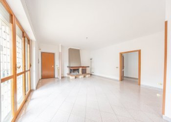 1.jpg - Four-room apartment via leoncavallo, Mentana - photo 1