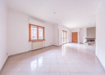 7.jpg - Four-room apartment via leoncavallo, Mentana - photo 7