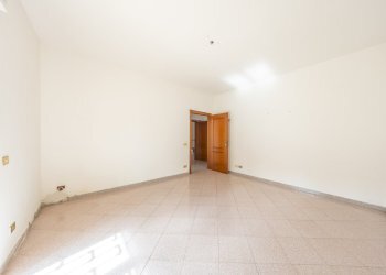 19.jpg - Four-room apartment via leoncavallo, Mentana - photo 19