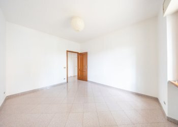 21.jpg - Four-room apartment via leoncavallo, Mentana - photo 21