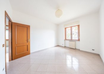 22.jpg - Four-room apartment via leoncavallo, Mentana - photo 22
