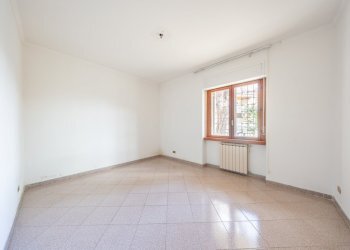 24.jpg - Four-room apartment via leoncavallo, Mentana - photo 24