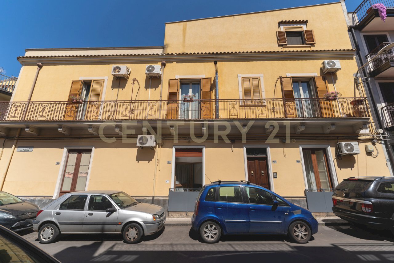 Via Fallica 107 (2).jpg - Appartamento Via Fallica 107, Paternò - foto 2