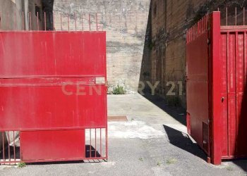 1.jpg - Warehouse Corso Indipendenza 260, Catania - photo 1