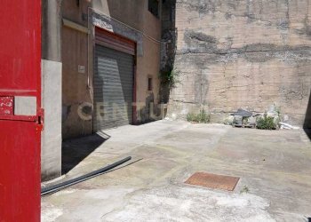 2.jpg - Warehouse Corso Indipendenza 260, Catania - photo 2