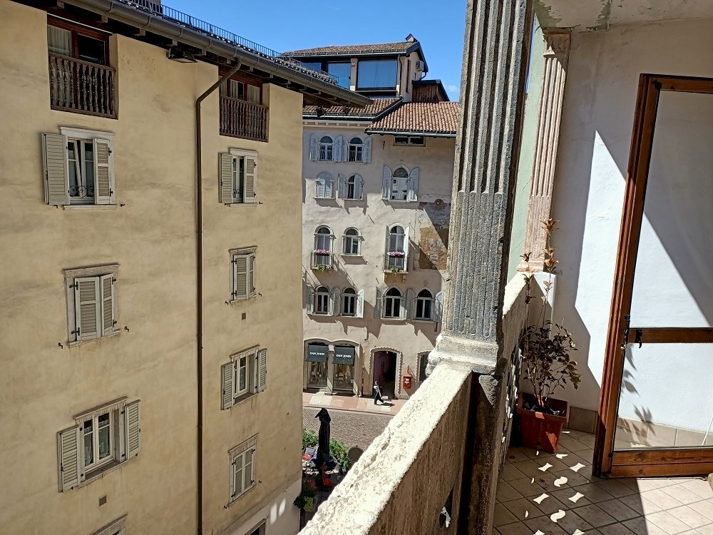 IMG20260512151031.jpg - Appartamento Via San Pietro 7, Trento - foto 1