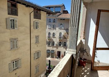 IMG20260512151031.jpg - Appartamento Via San Pietro 7, Trento - foto 1