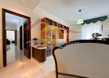 b7599a58-681b-4249-b524-614170337a59.jpg - Appartamento Viale Epipoli, Siracusa - foto 2