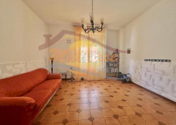 6fb56ca2-ae82-4165-abdc-6e324c5b72b7.jpeg - Quadrilocale VIA LAZIO, Siracusa - foto 1