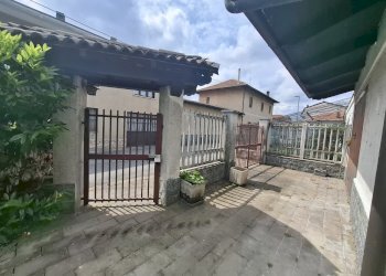 ESTERNO.jpg - Villa Via Pasubio 2, Volpiano - photo 5