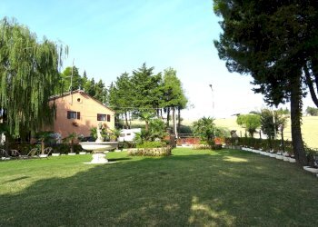 esterno - Casale Ostra Vetere - photo 1