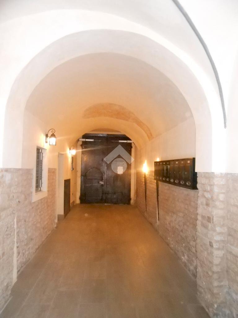 Two-room apartment Borgo degli Studi, Parma (neighborhood Centro Storico) - photo 3