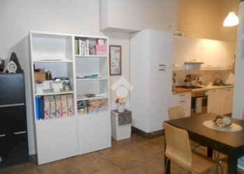 Two-room apartment Borgo degli Studi, Parma (neighborhood Centro Storico) - photo 5