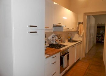 Two-room apartment Borgo degli Studi, Parma (neighborhood Centro Storico) - photo 10