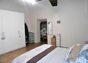 Two-room apartment Borgo degli Studi, Parma (neighborhood Centro Storico) - photo 12