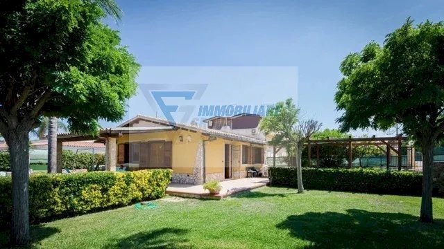 Villa Via Isole della Sonda, Siracusa - photo 1