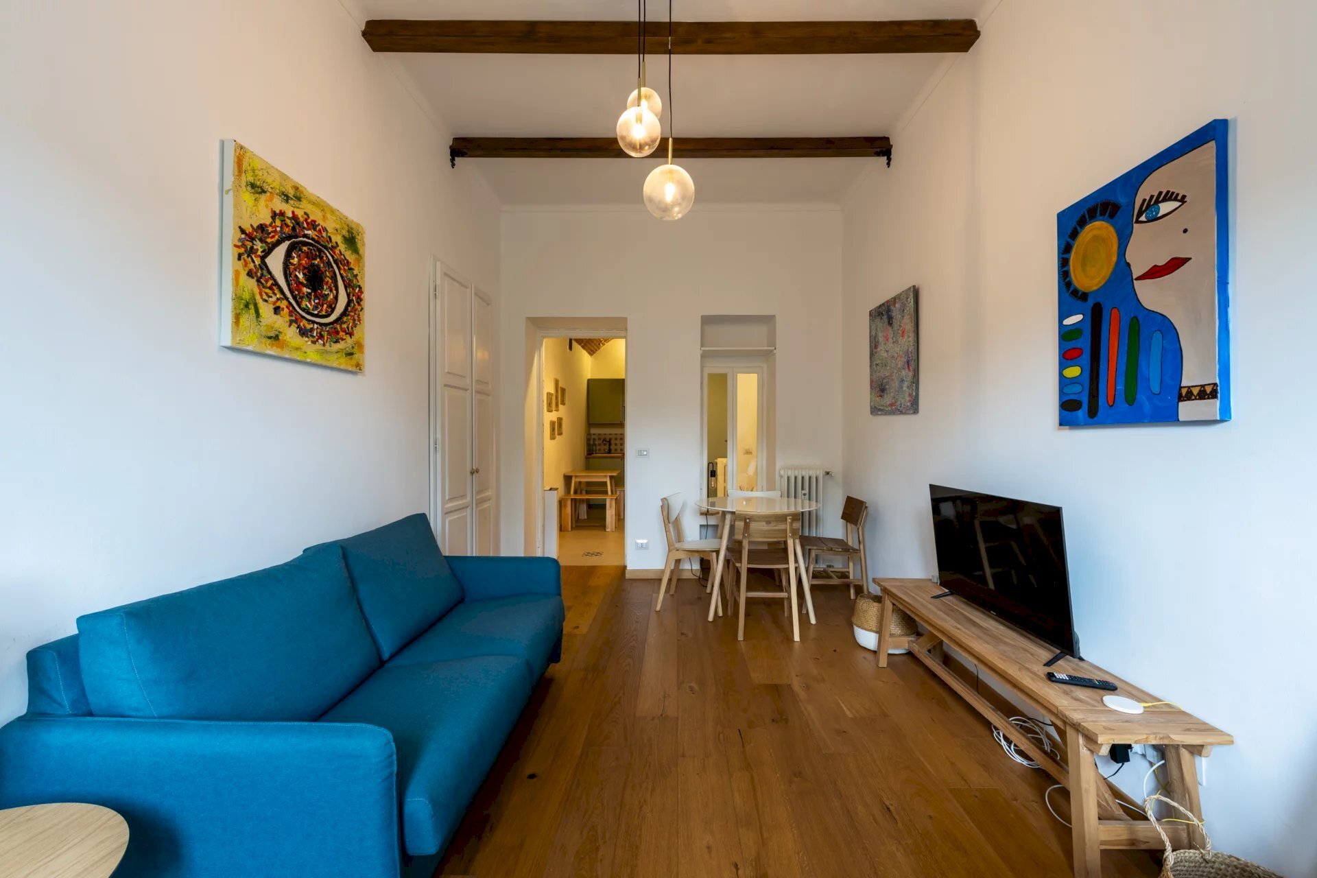 Three-room apartment Via dei Mille, Torino (neighborhood Centro) - photo 2