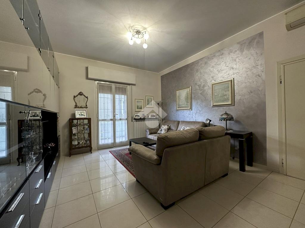 Three-room apartment Via Mirabello, Carugate - photo 1