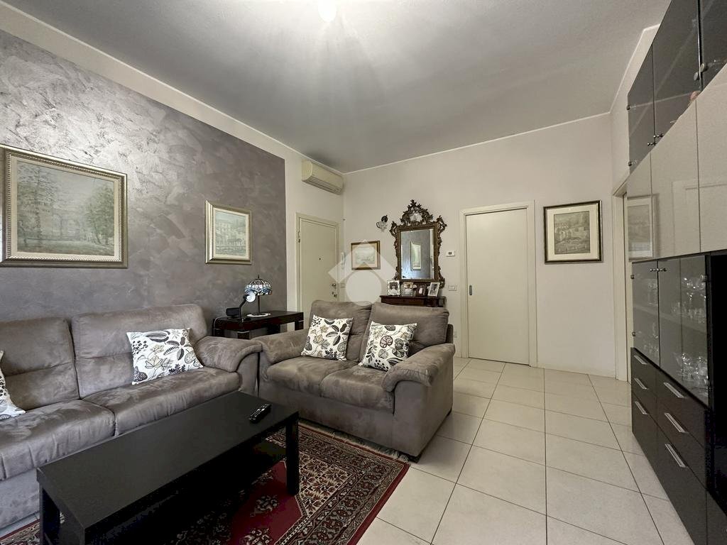 Three-room apartment Via Mirabello, Carugate - photo 3