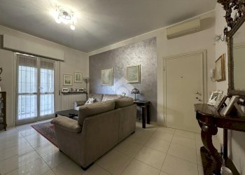 Three-room apartment Via Mirabello, Carugate - photo 4
