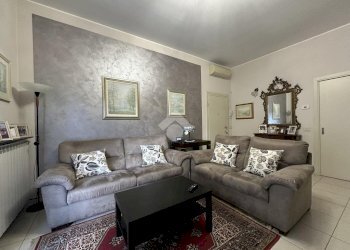 Three-room apartment Via Mirabello, Carugate - photo 8