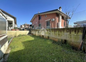Three-room apartment Via Mirabello, Carugate - photo 17