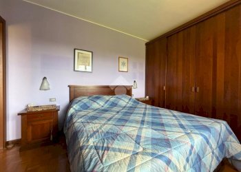 Three-room apartment Viale Europa, Bussero - photo 13