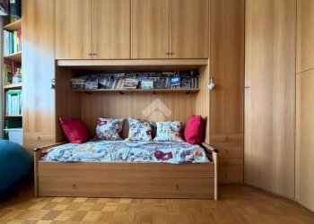 Three-room apartment Viale Europa, Bussero - photo 20
