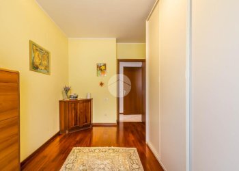 Four-room apartment Via Sandro Pertini, Mesero - photo 18