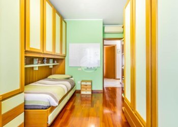 Four-room apartment Via Sandro Pertini, Mesero - photo 20