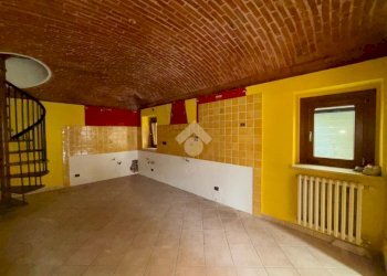 Semi-detached house Via santa anna, Chivasso - photo 5