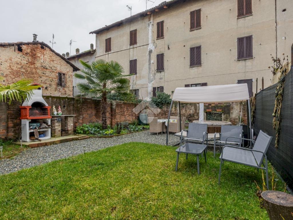Three-room apartment Via Cairoli, Chivasso - photo 1