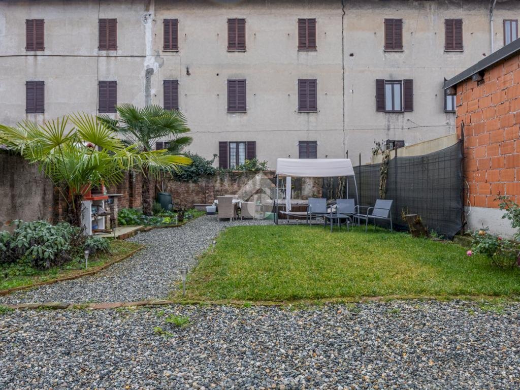 Three-room apartment Via Cairoli, Chivasso - photo 2