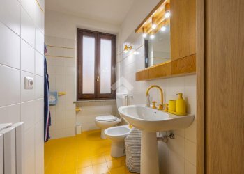 Three-room apartment Via Cairoli, Chivasso - photo 21