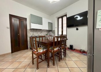 Three-room apartment Via Cairoli, Chivasso - photo 12