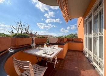 Three-room apartment Viale Europa, Bussero - photo 1