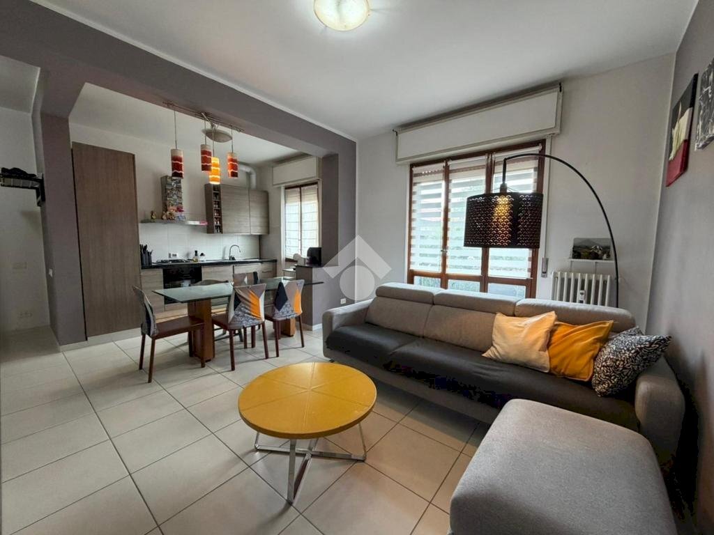 Three-room apartment Via XXV Aprile, Trezzo sull'Adda - photo 1