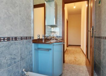 Three-room apartment Via Martiri di Belfiore, Opera - photo 18